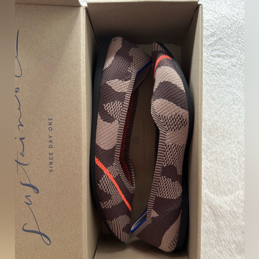 Rothy’s The Point Flats Taupe Camo Size 7
